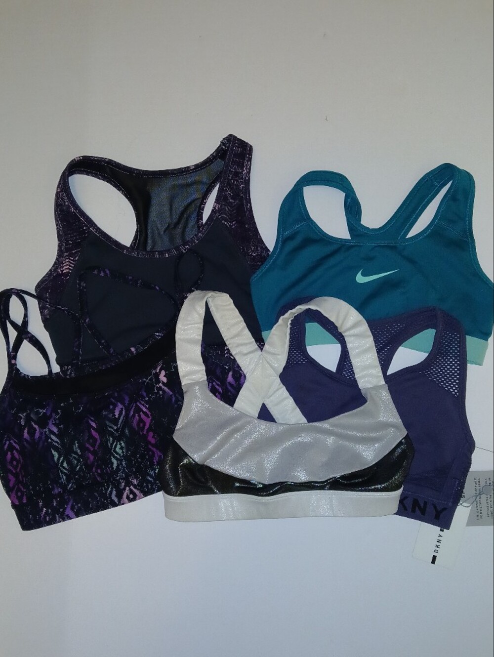 5 Sports Bra Bundle Nike, Gaiam, DKNY NWOT, EUC